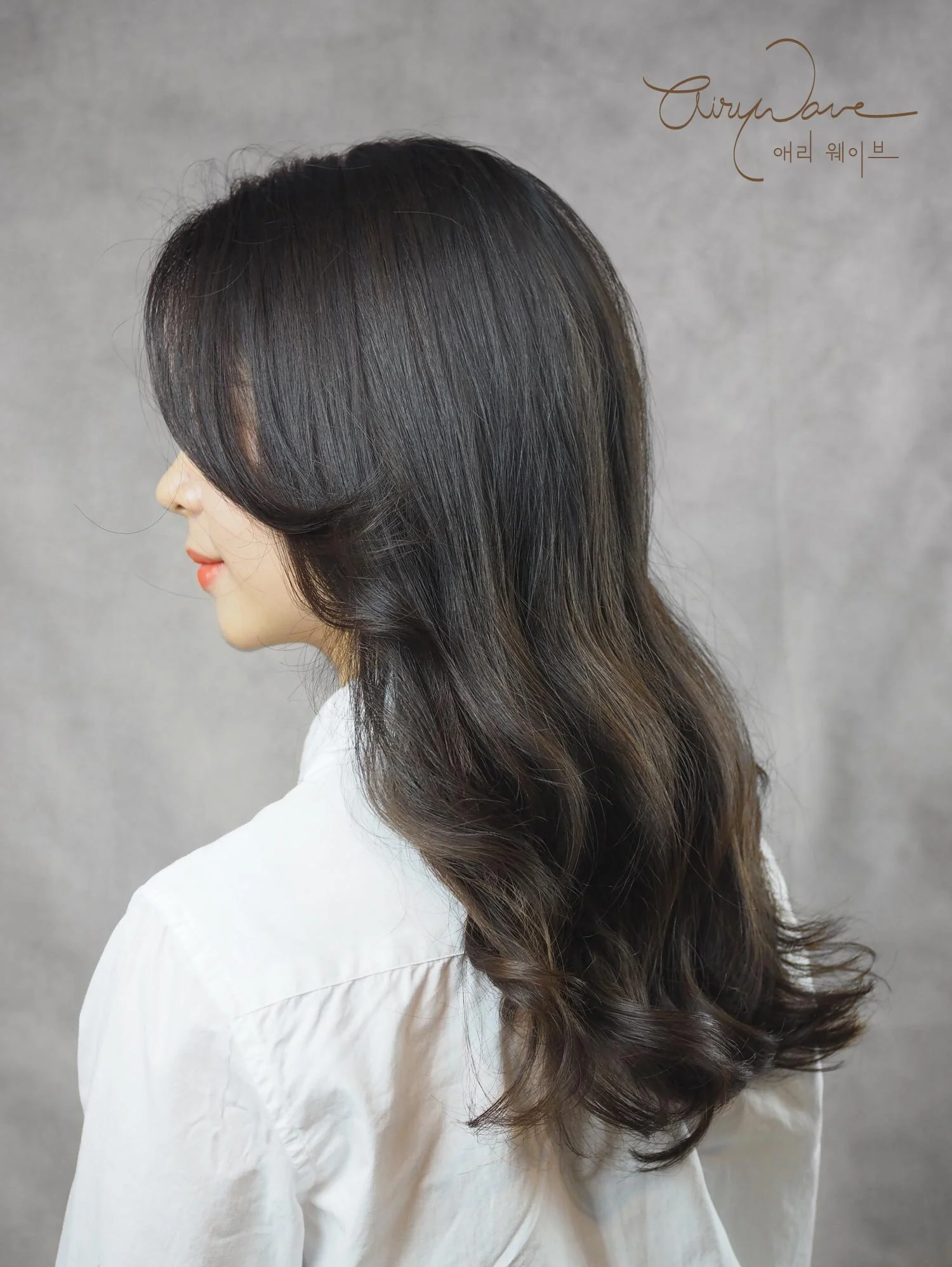 you don't need to burn a hole in your wallet at a Korean hair salon nor have a Korean hairstylist just to get a Korean Perm. 